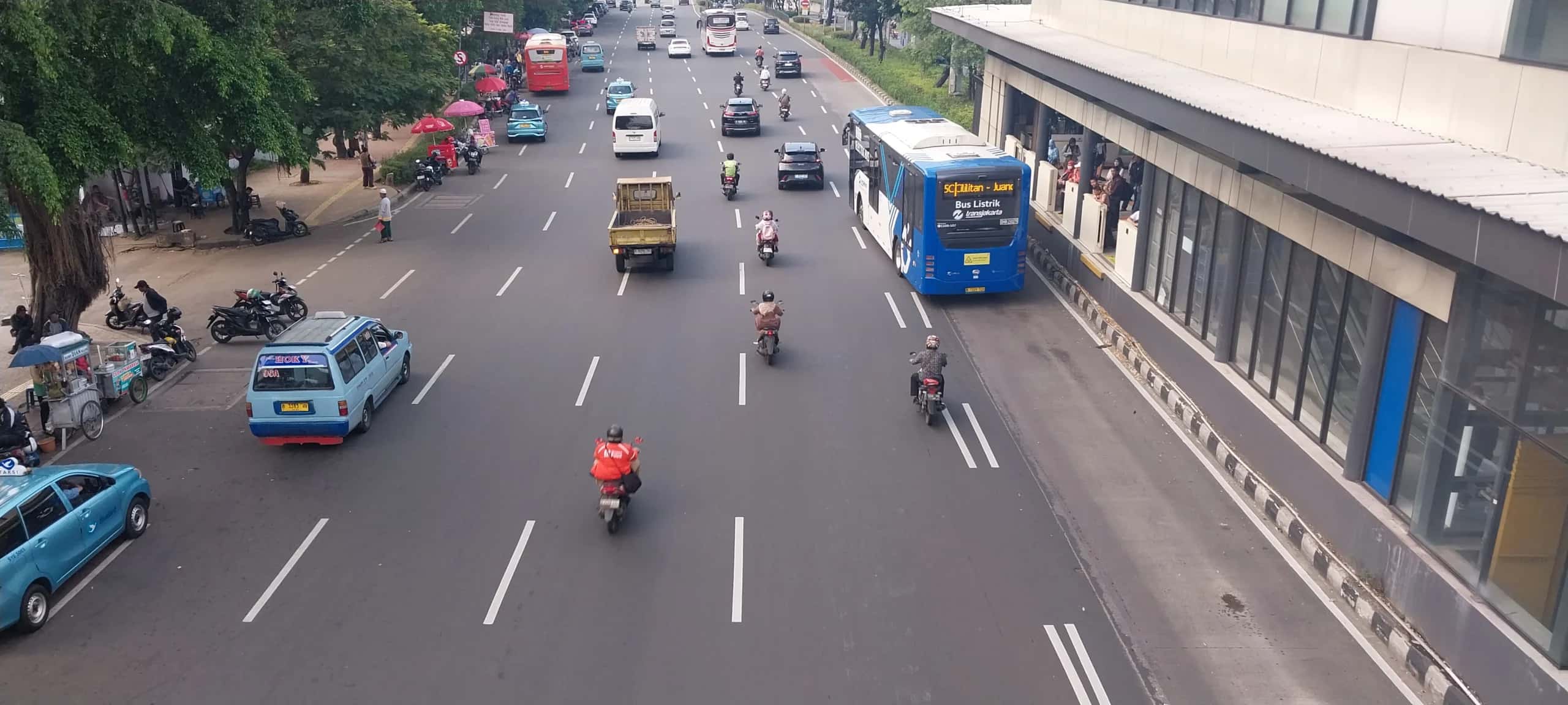 Rute Transjakarta Berubah, Warga Mau ke DPR dan Gatot Subroto Wajib Cek Info Ini