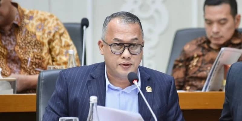 Komisi IV DPR Desak Korporasi Pembakar Hutan Dihukum Berat