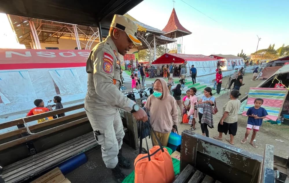 Update Gempa NTT: 188.161 Warga Masih Mengungsi