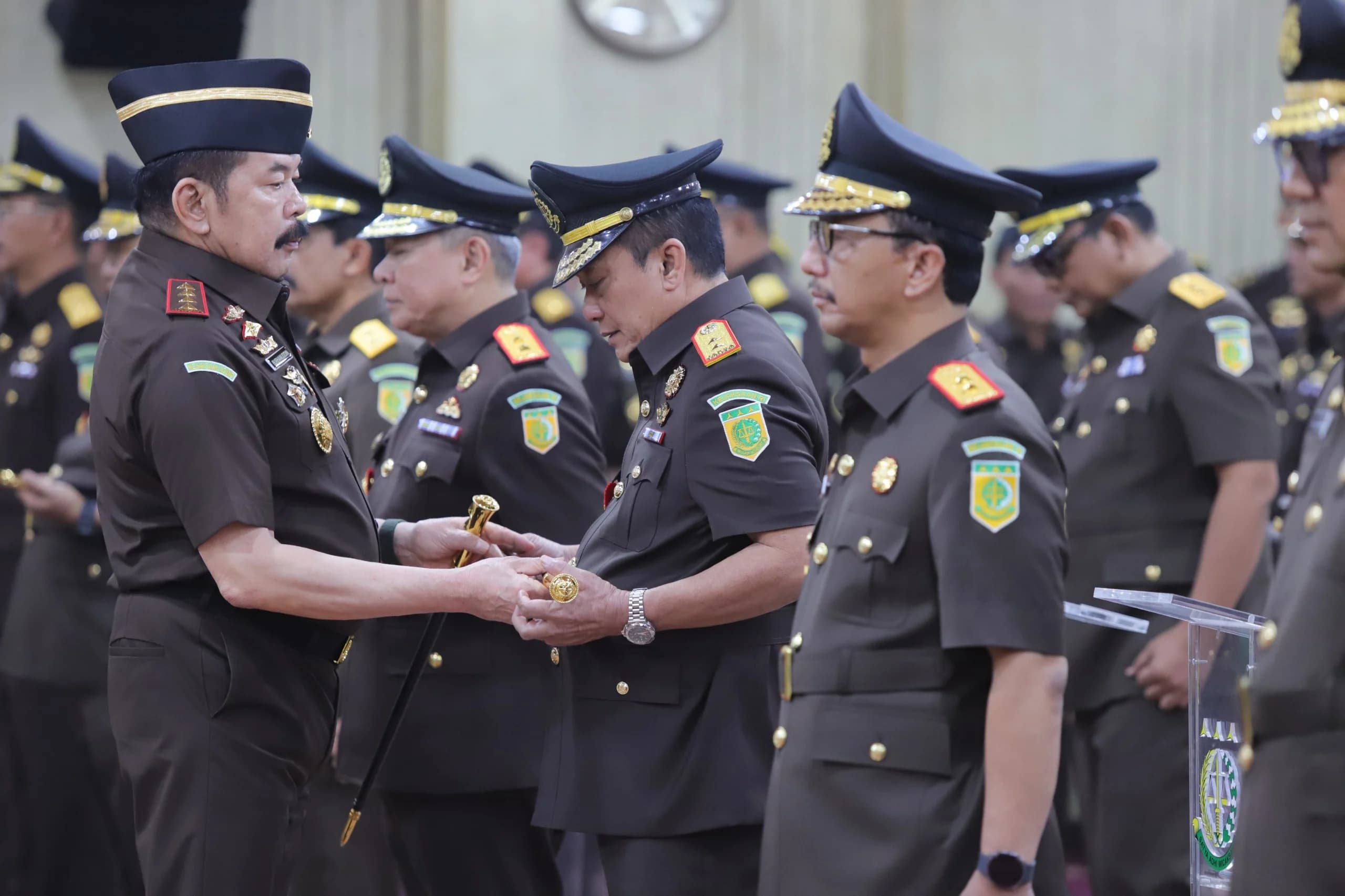 Jaksa Agung Rombak Jajaran Kejaksaan, ST Burhanuddin Beri Pesan Tegas