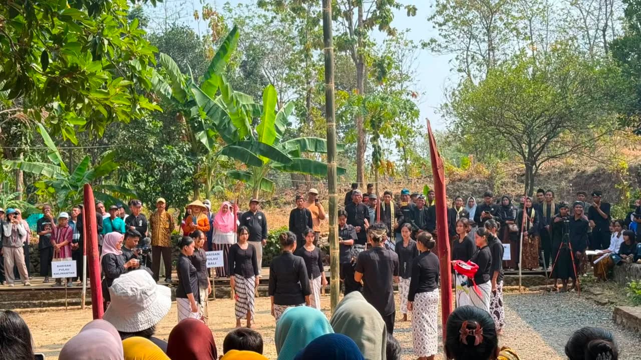 81 Tahun Indonesia Merdeka, Warga Kendeng Lawan Hegemoni Negara