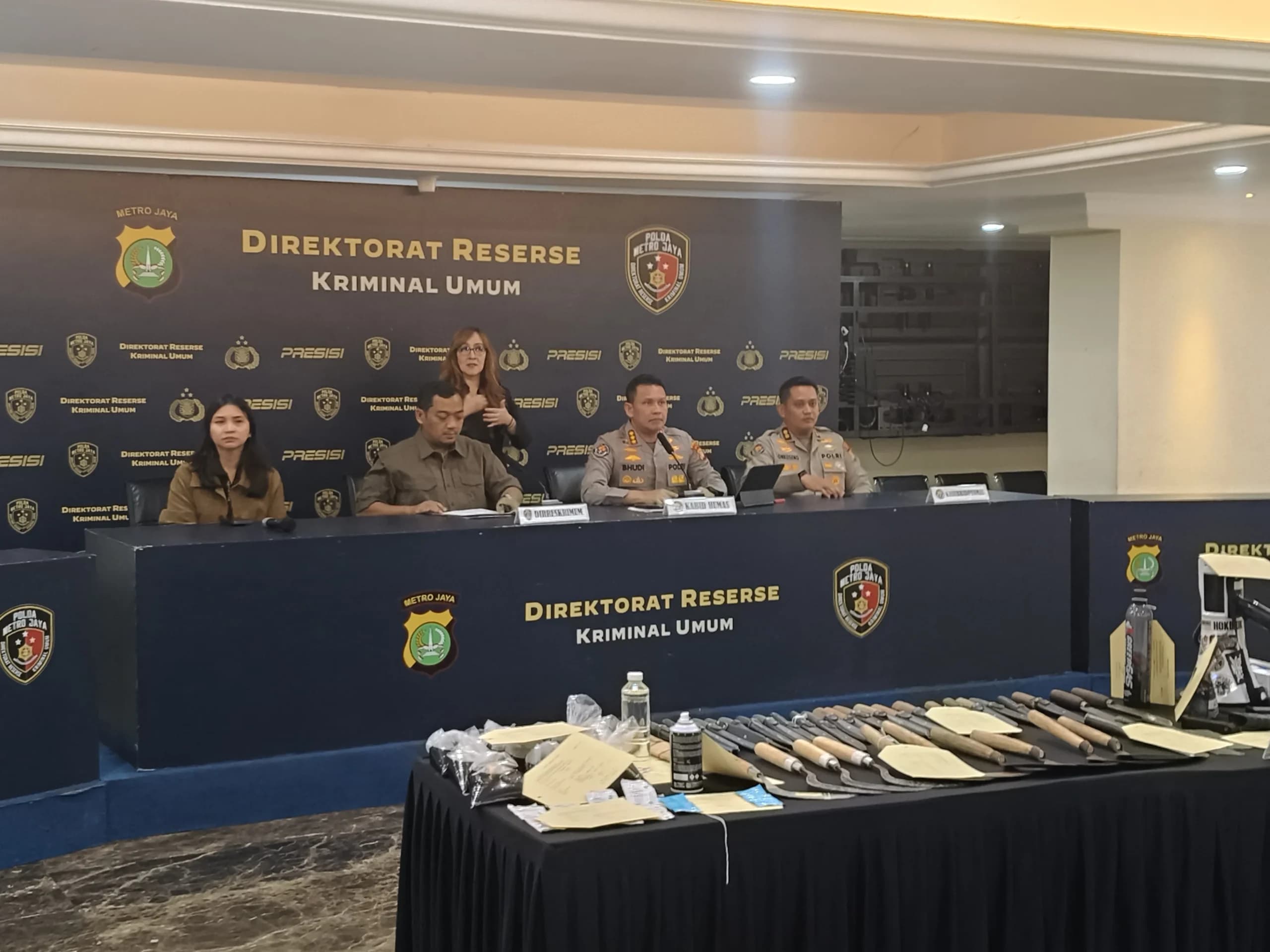 Polisi Sebut 1 Orang Tewas dalam Ricuh 27 Agustus
