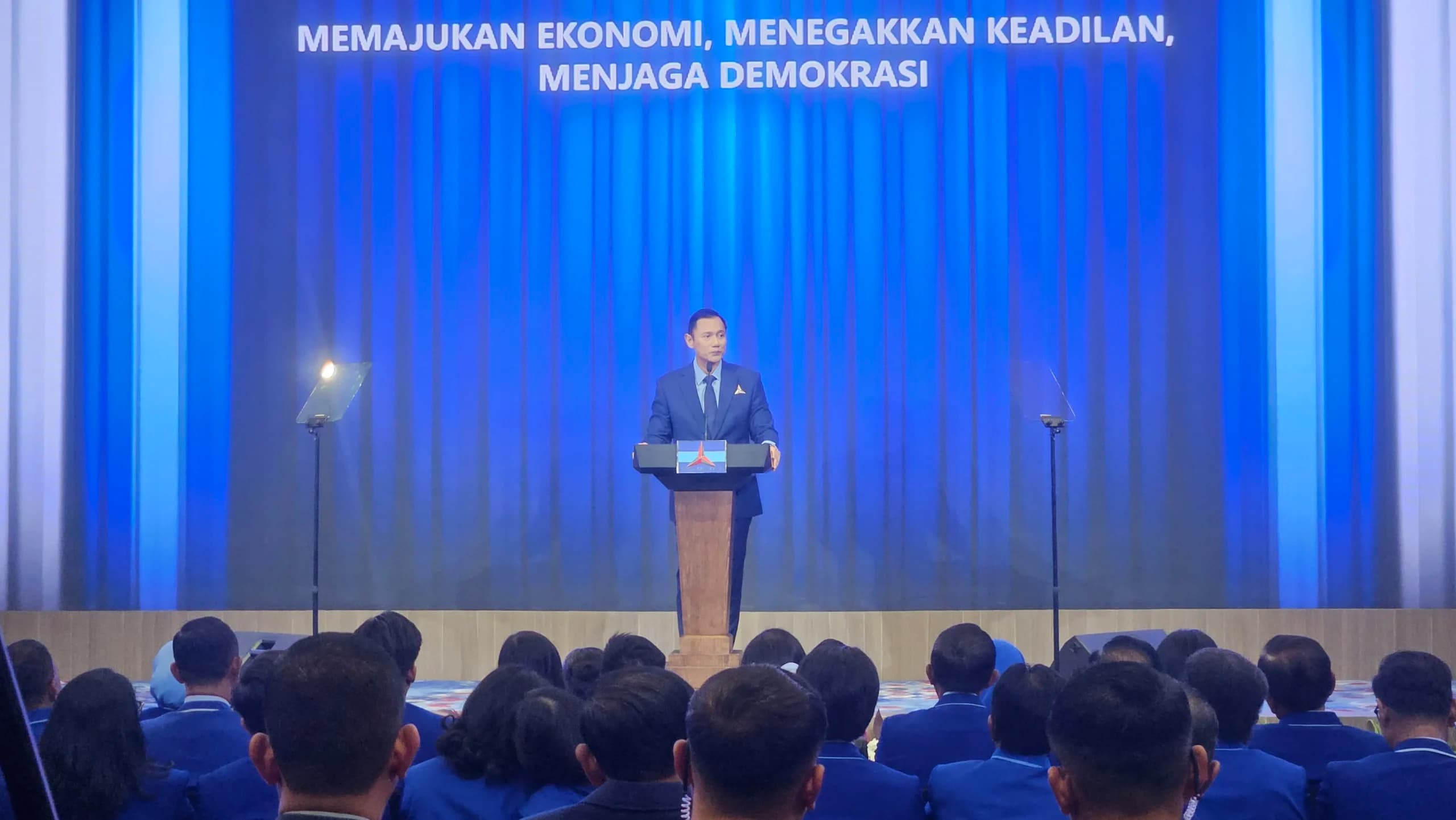 AHY Ingatkan Penegak Hukum: Jangan Bedakan Warga karena Jabatan dan Kekuasaan