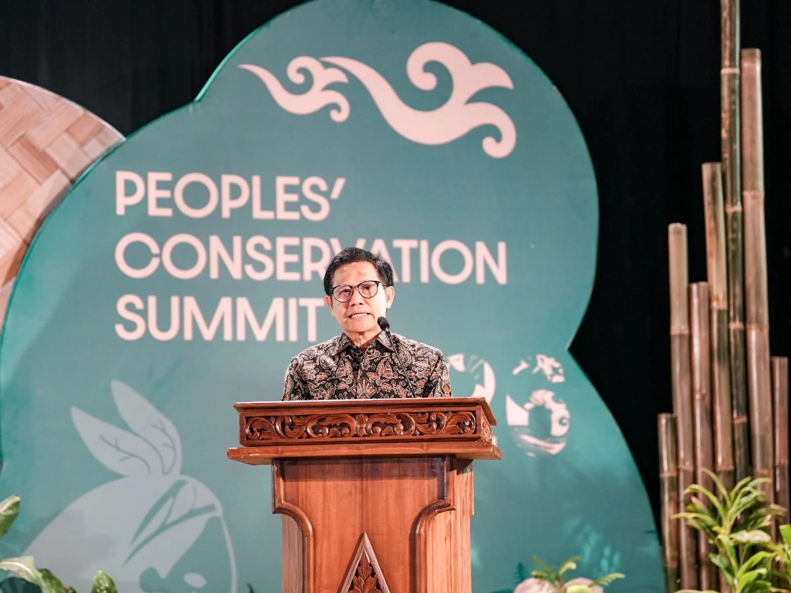 Menko PM Cak Imin Desak DPR Segera Sahkan RUU Masyarakat Adat