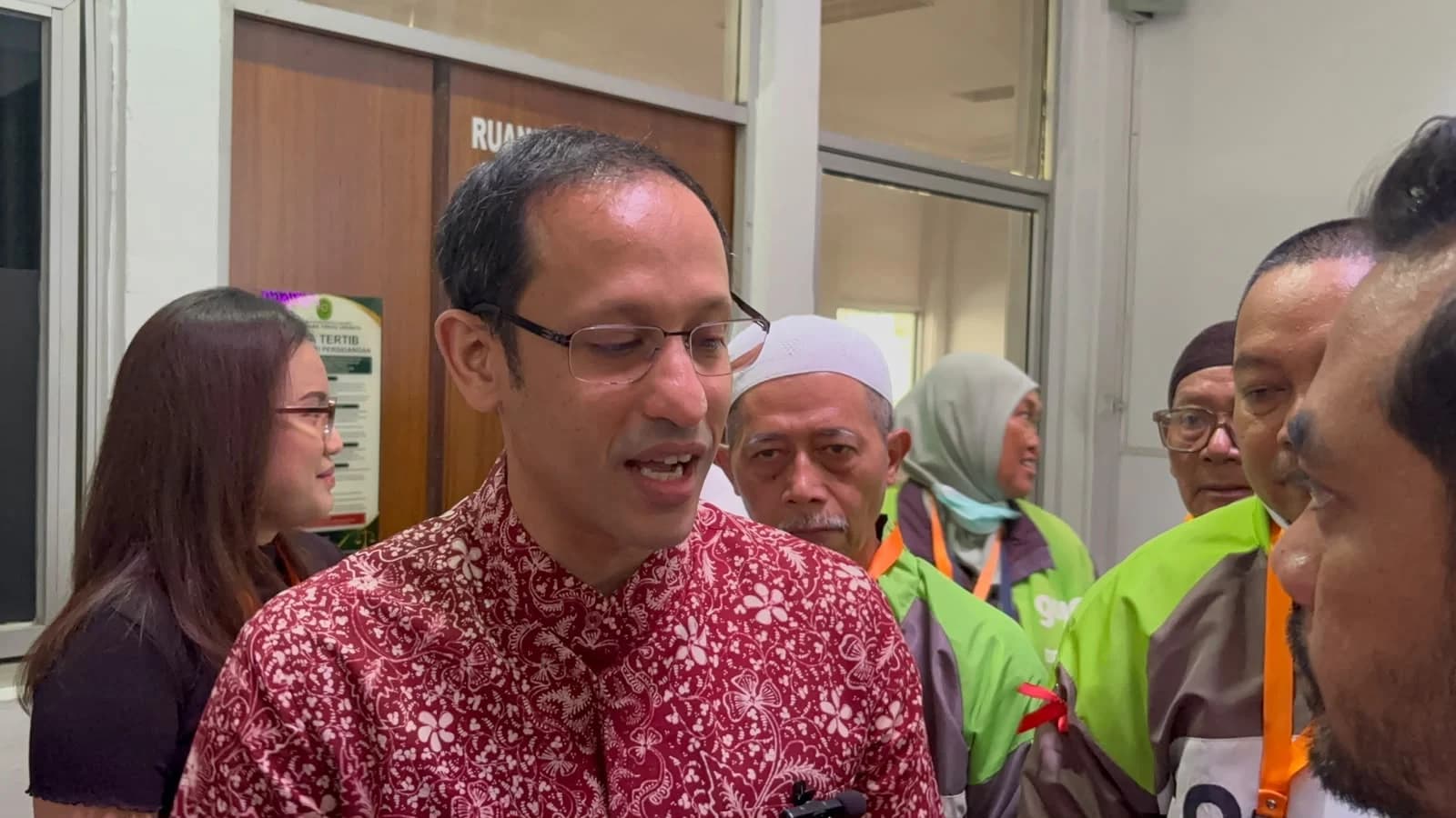 Hukuman Nadiem Makarim Disunat Jadi 9 Tahun Penjara di Kasus Korupsi Laptop