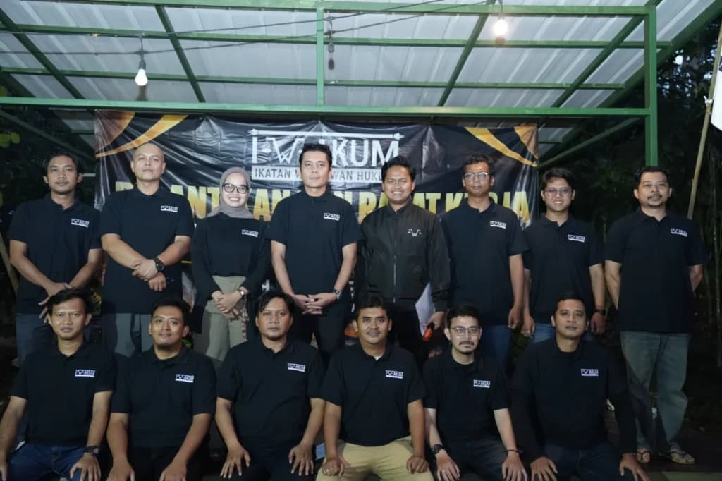 Iwakum Kukuhkan Pengurus di Sukabumi, Tutup Kegiatan dengan Aksi Sosial