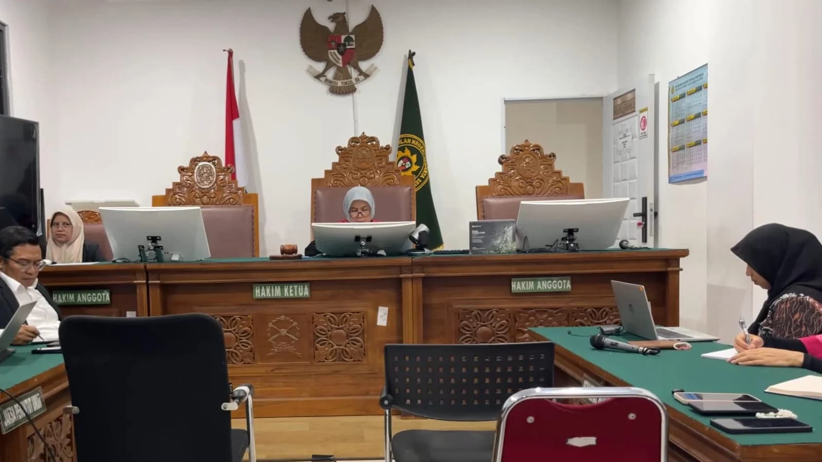 PN Jaksel Tolak Praperadilan Silmy Karim Lawan KPK