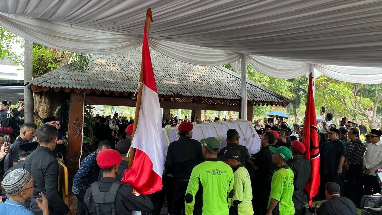 Guruh Soekarnoputra Wafat, Rano Karno: Indonesia Kehilangan Seniman Besar
