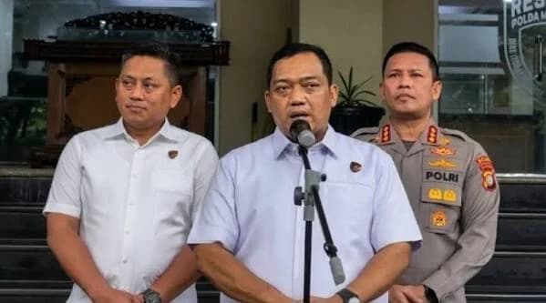 Direktur Reserse Kriminal Umum Polda Metro Jaya Kombes Iman Imanuddin. (tribratanews.polri.go.id).