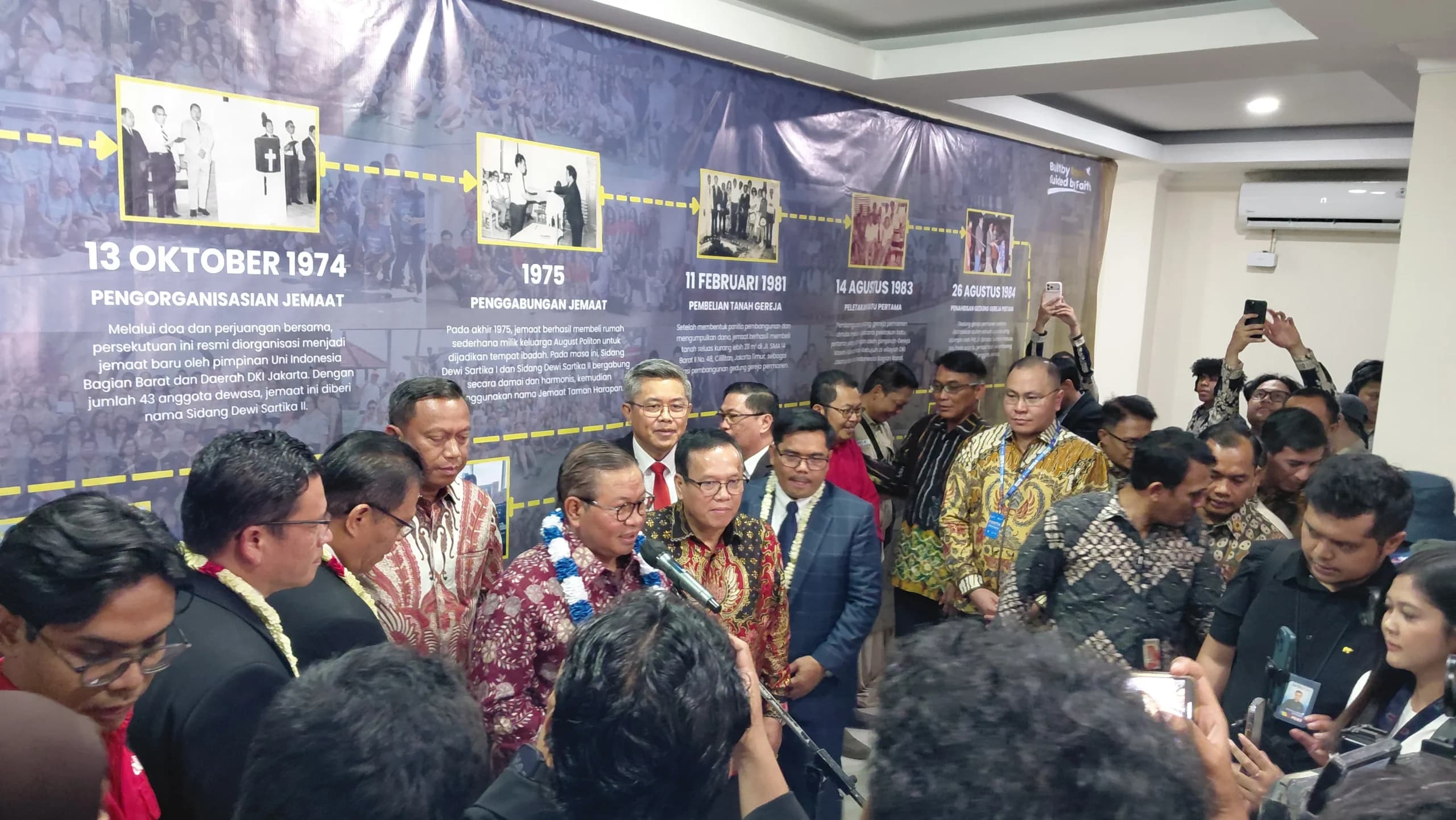 Pramono Minta Dinas Bina Marga Perbaiki JPO Kota Bambu, Akses Lansia ke RS Jadi Sorotan