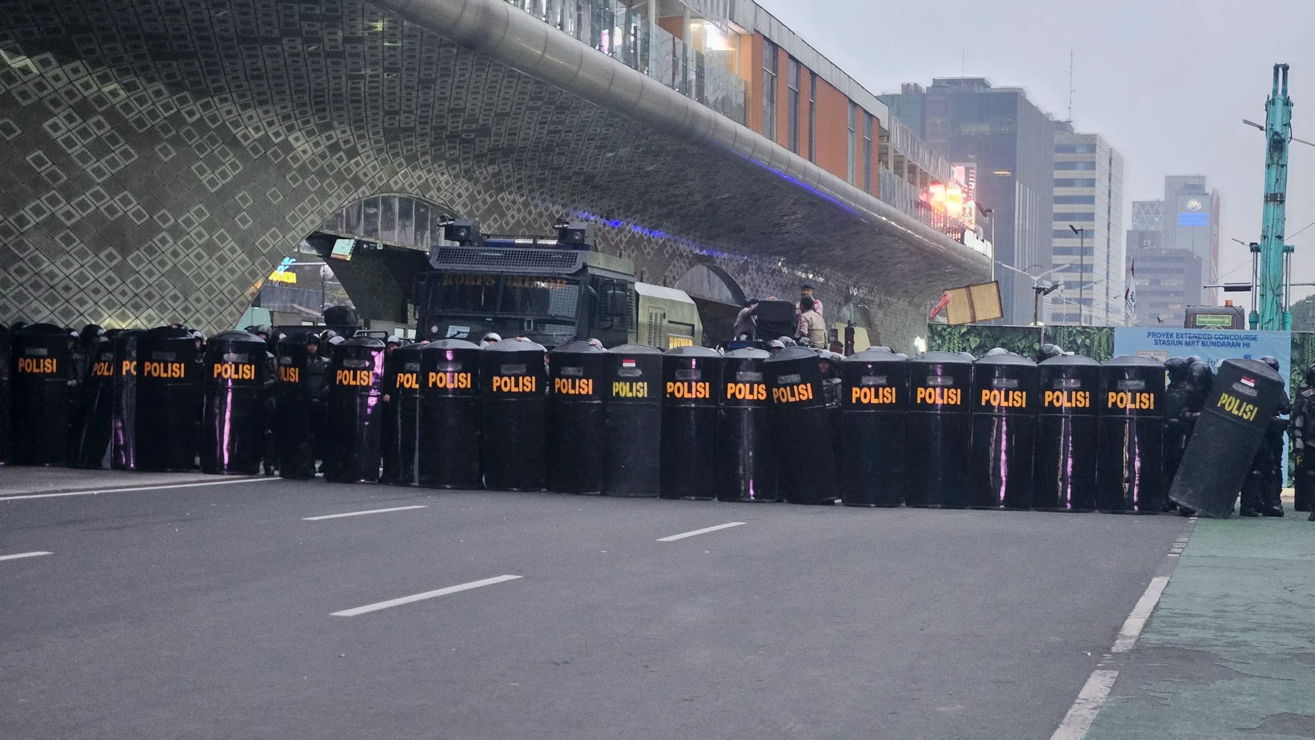 Polda Metro Minta Maaf Halangi Jurnalis Liputan Demo Indonesia Sadar di HI