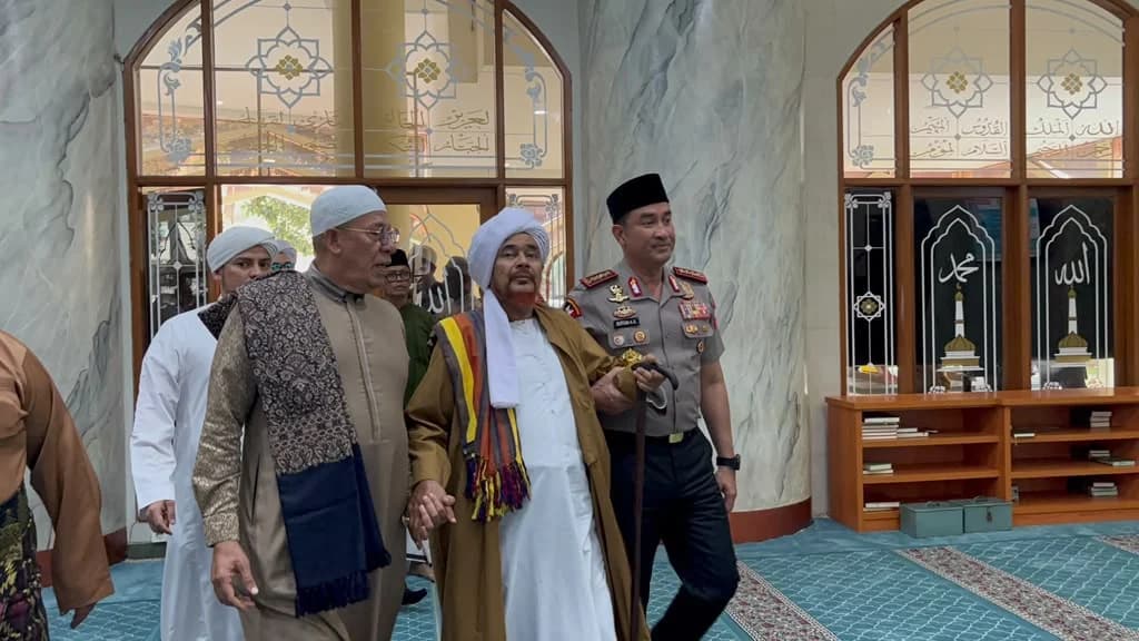 Kapolri Jenderal Suyudi Minta Saran Khusus ke Habib Umar bin Hafidz soal Tugas Polisi