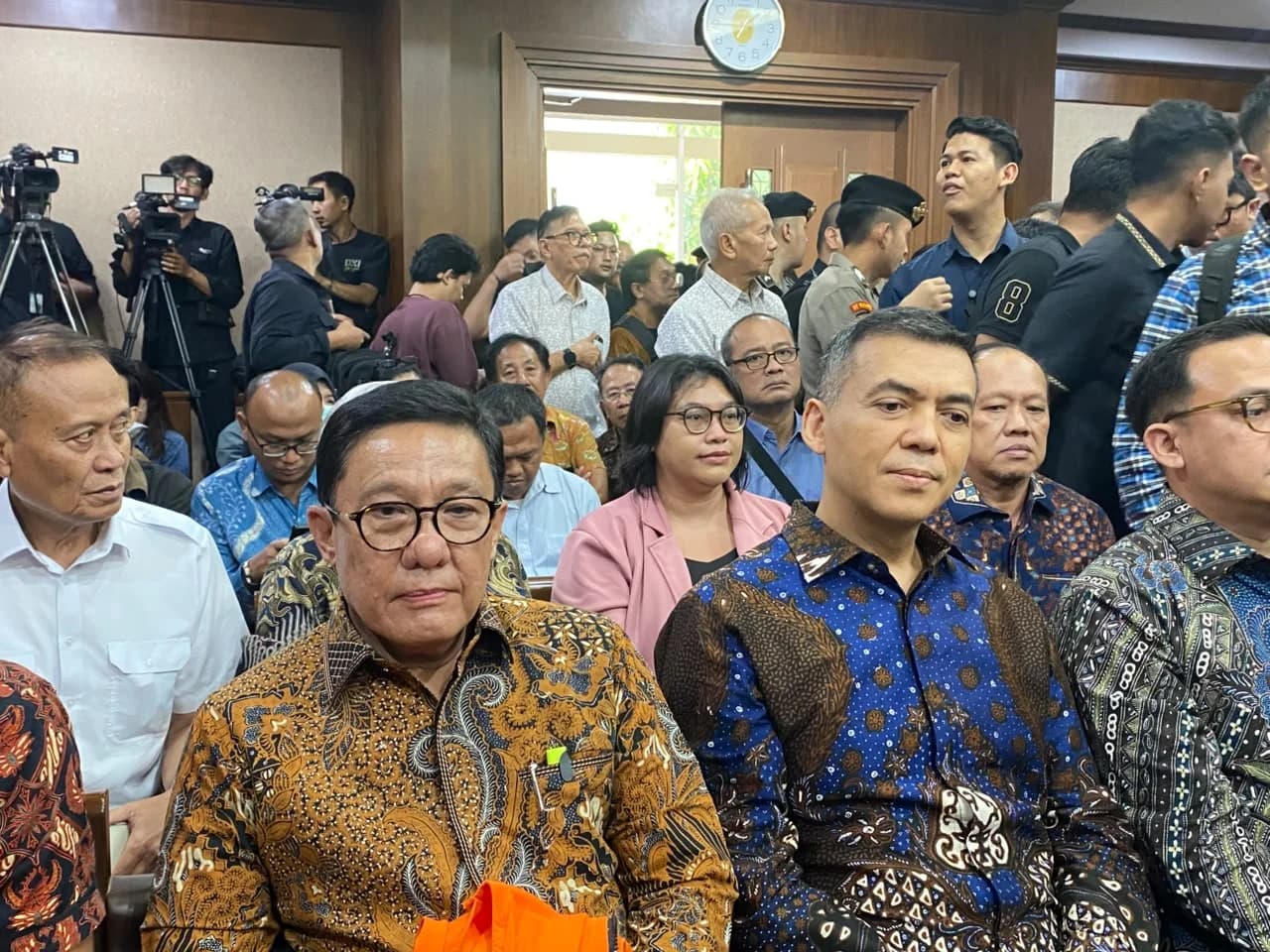 Didakwa soal Gratifikasi, Silmy Karim Terima Uang Rp2,5 Miliar dan Saham Rp31,3 Miliar