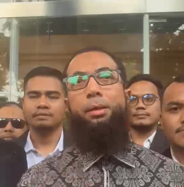 Khalid Basalamah Ungkap Alasan Balikan Uang ke KPK di Kasus Korupsi Haji