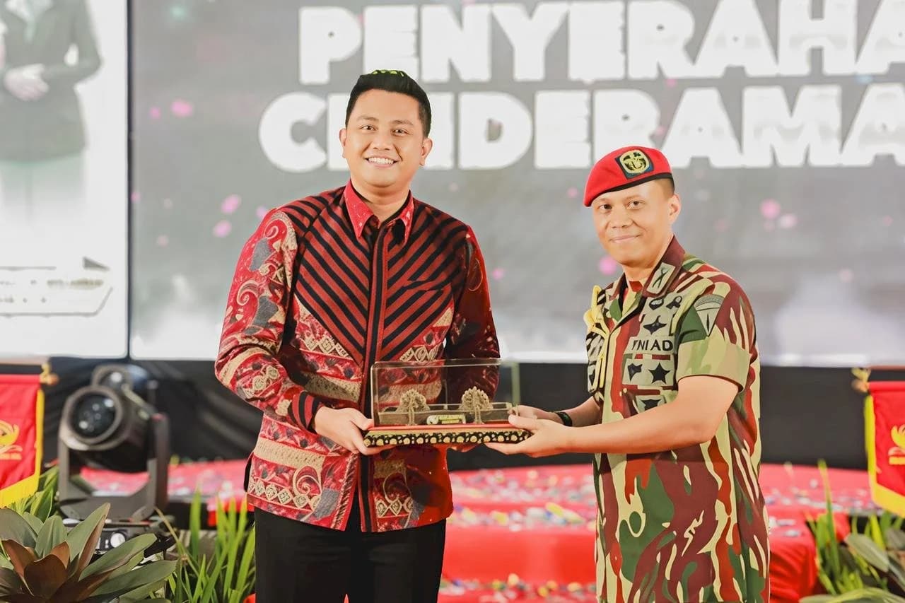 Dari Ketua DPRD ke Kursi Bupati, Hamenang Wajar Ismoyo Kini Terseret OTT KPK