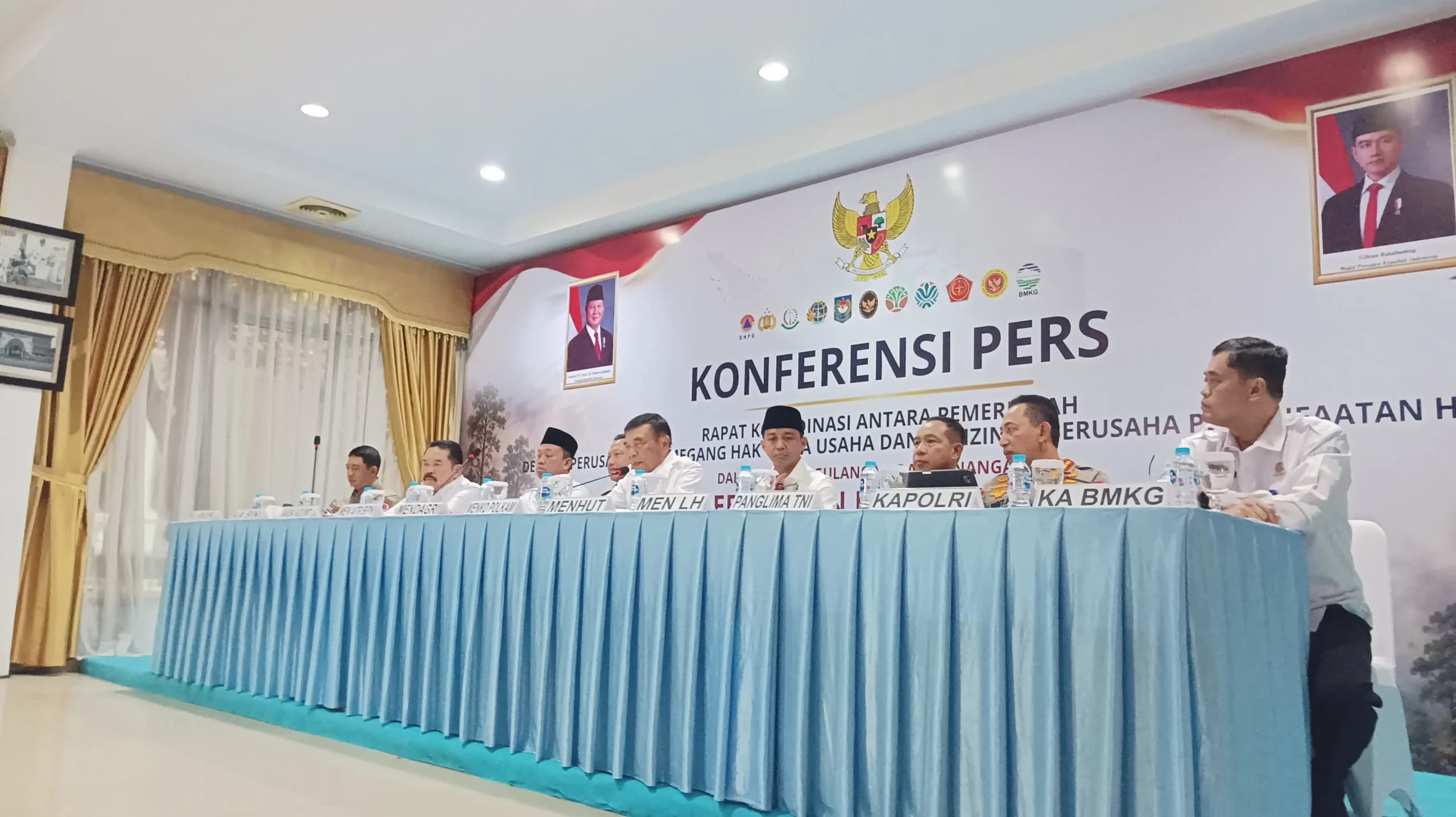Menko Polkam Sebut El Nino Belum Sampai Puncak tapi Karhutla Sudah Tinggi