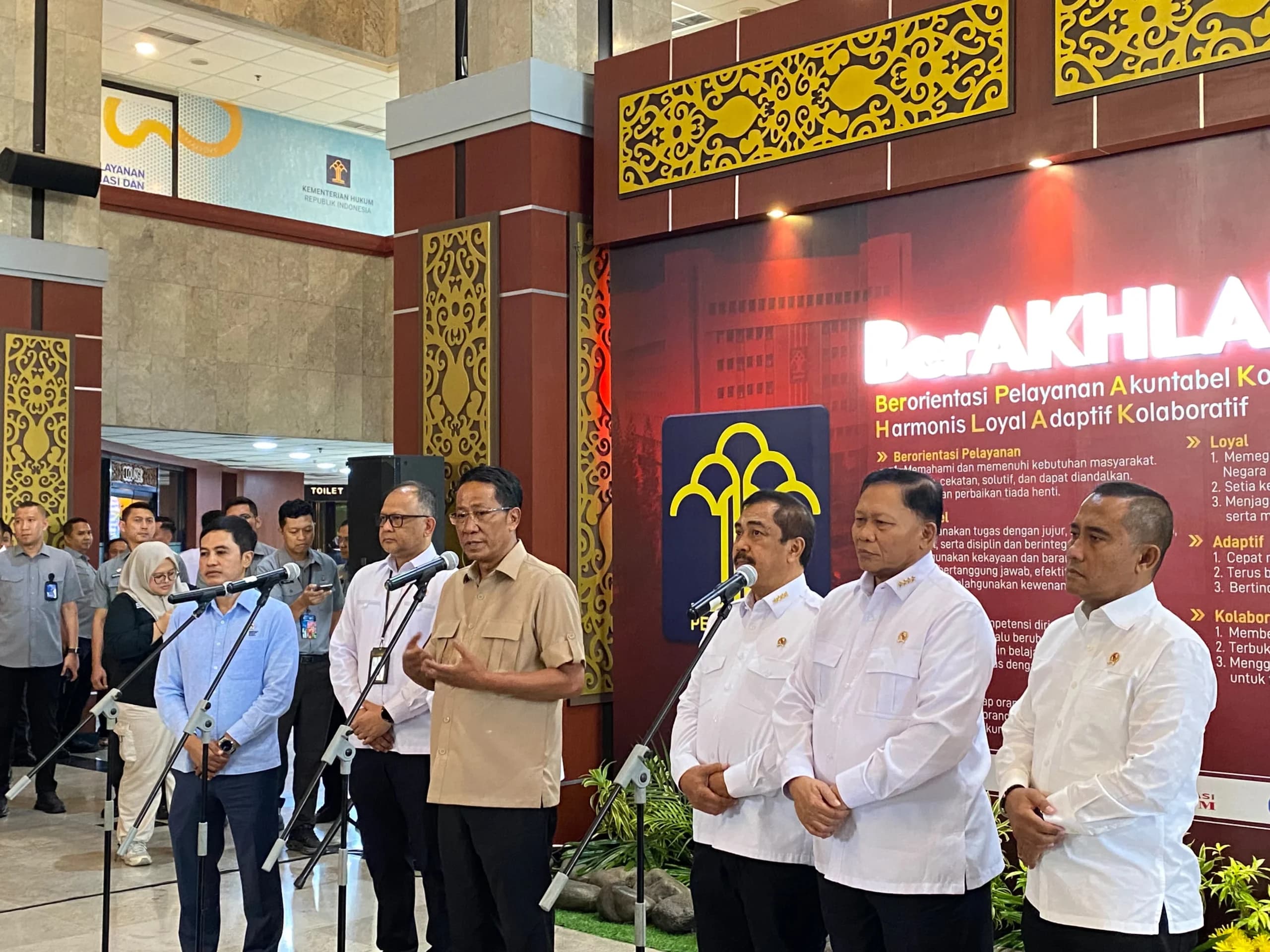Menkum Supratman Bakal Bentuk Tim Investigasi Atasi Overcrowded Lapas