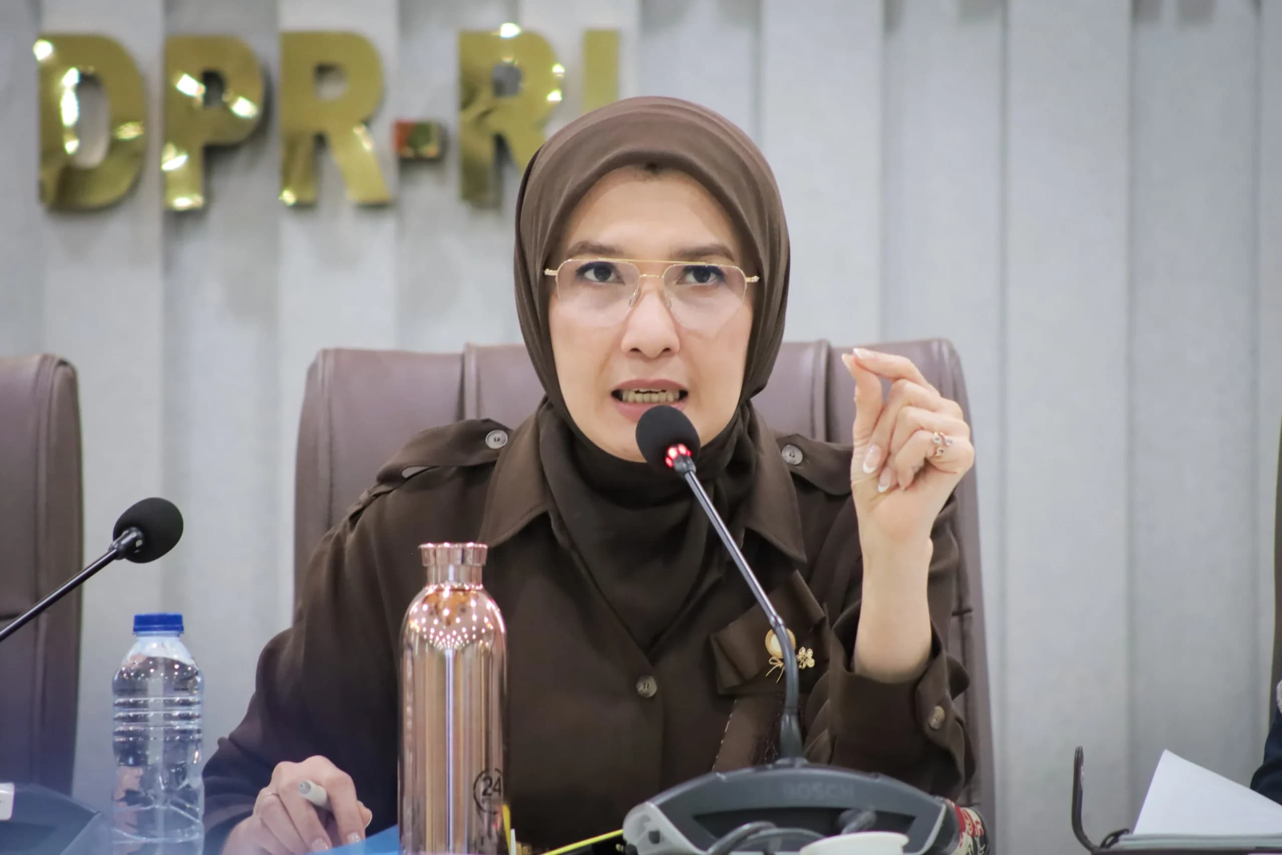 Kasus ISPA Akibat Karhutla Capai 283 Ribu, DPR Desak Pemerintah Tetapkan KLB Nasional