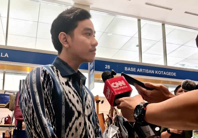 Gibran Respons Survei CELIOS Banyak Warga Stres dengan Kebijakan Prabowo